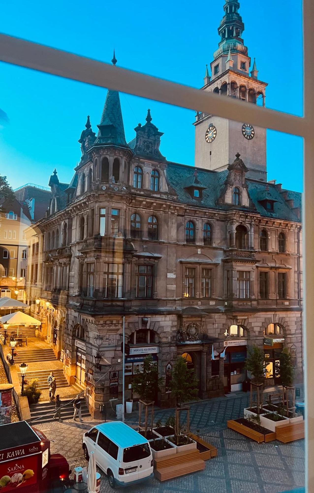 Apartament Na Starowce Kłodzko Exteriör bild